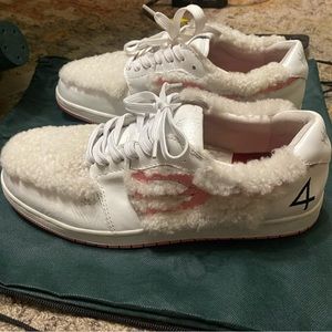 Pitch4ck dunks pink polar bear